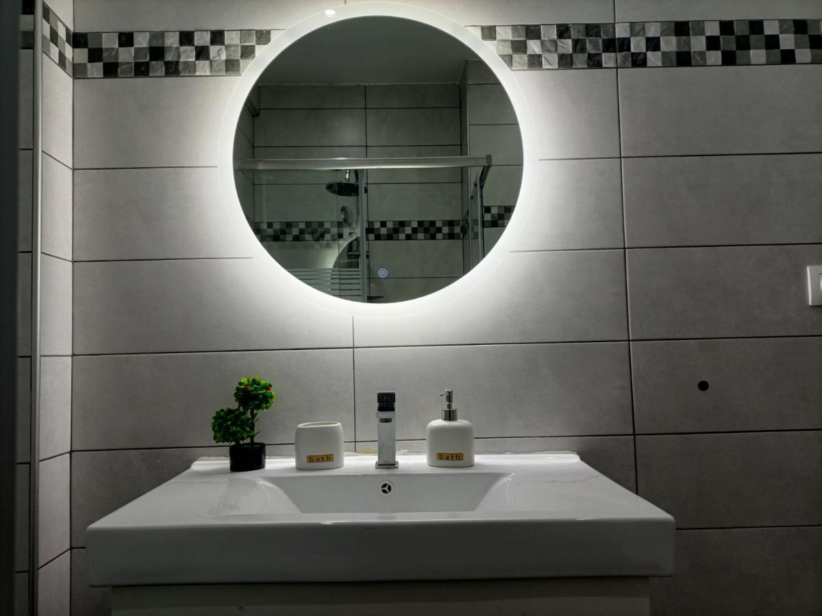 Travelers Tranquil & Chillout Apt Apartment Athena Bagian luar foto